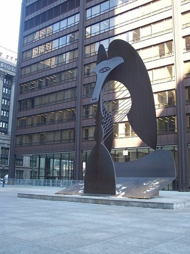 The_Chicago_Picasso_sculpture_at_Daley_Plaza,_Chicago